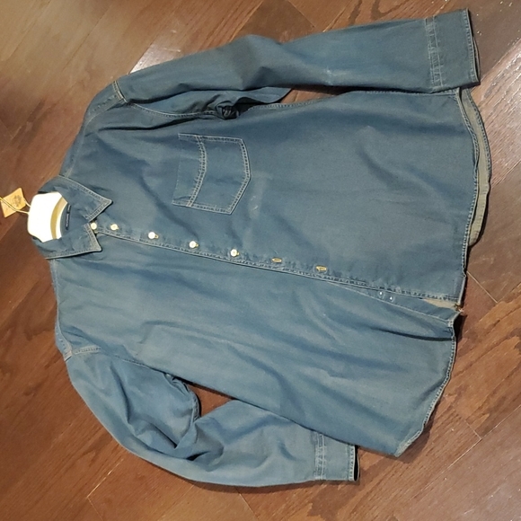 NWT MCKENZIE TRIBE DENIM SHIRT SIZE LARGE. - Picture 12 of 16